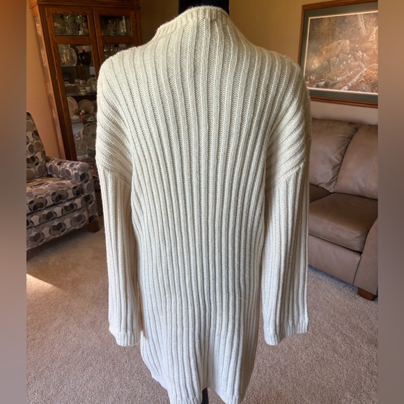 Express Ivory Dress Knit - Picture 2 of 7